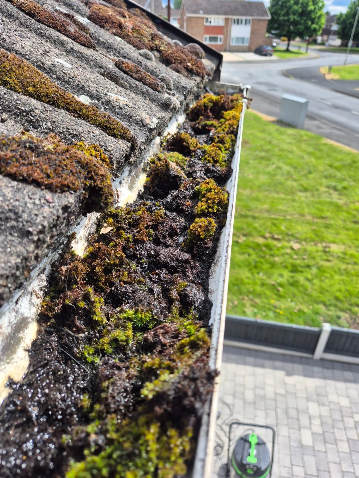 Before — Gutter clearing